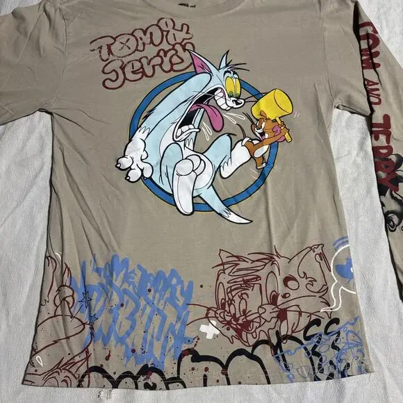 Tom & Jerry Grafitti All Over Graphic Long Sleeve T-Shirt Unisex Size Small - Picture 2 of 11